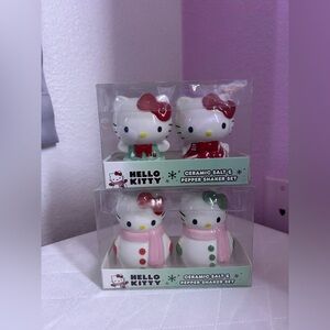 Hello Kitty Christmas salt and pepper shakers